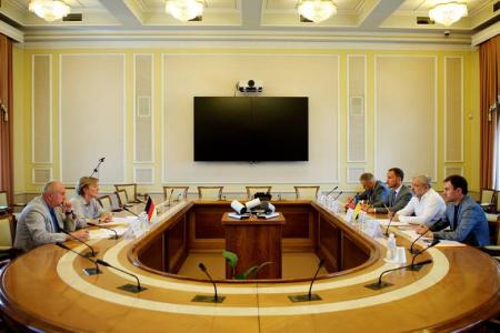 Міністр енергетики України Герман Галущенко провів зустріч з Надзвичайним і Повноважним Послом Німеччини в Україні Анкою Фельдгузен.