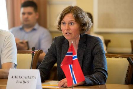 Відбулась зустріч заступника міністра енергетики України з питань європейської інтеграції Ярослава Демченкова з заступником голови місії Посольства Королівства Норвегія Александрою Вацко.