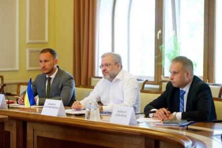 Міністр енергетики України Герман Галущенко провів зустріч з Надзвичайним і Повноважним Послом США в Україні Бріджит Брінк.