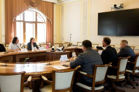 Відбулась зустріч заступника міністра енергетики України з питань європейської інтеграції Ярослава Демченкова з заступником голови місії Посольства Королівства Норвегія Александрою Вацко.