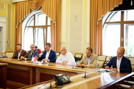 Головуюча в ЄС Чехія готова сприяти інтеграції енергетичних ринків України до європейських