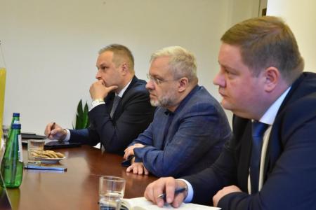 Герман Галущенко та Анна Москва обговорили підготовку до осінньо-зимового періоду та шляхи протидії російському енергетичному тероризму