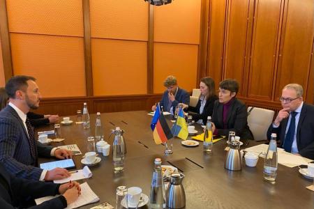 Україна розраховує на допомогу Німеччини для остаточного витіснення росії з енергетичних ринків Європи – Ярослав Демченков