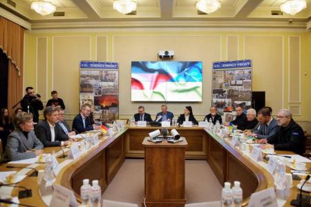 Україна і Німеччина розширюють енергетичне партнерство для “зеленого” відновлення та відбудови української енергетики