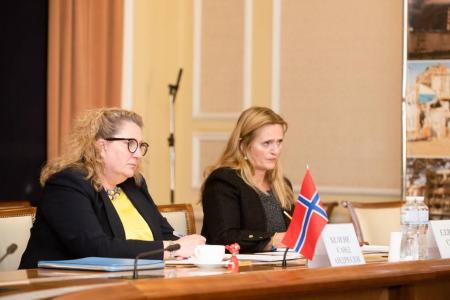 Співпраця у розвитку розподіленої генерації та радіаційна безпека: зустріч Германа Галущенка та Посла Норвегії в Україні Хелене Санд Андерсен 
