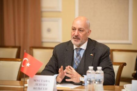 Радіаційна безпека та співпраця у газовій сфері: зустріч Германа Галущенка та посла Туреччини Мустафи Левента Більгена