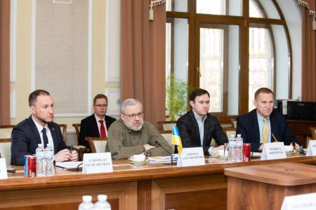 США продовжать підтримку українського енергосектору: зустріч Германа Галущенка і Тимчасового повіреного Сполучених Штатів в Україні Роберта Нідхема