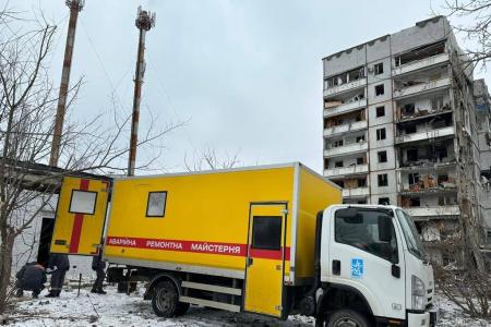 Енергетики відновили електропостачання понад 6 тисячам споживачів, які були знеструмлені внаслідок масованої атаки у Харкові