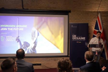 Зустріч Германа Галущенка та міністра закордонних справ Великої Британії Девіда Кемерона: країни розпочинають співпрацю у сфері зелених інновацій в енергетиці