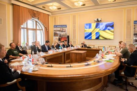 Обладнання для розподіленої генерації та співпраця у сфері ВДЕ: домовленості міністрів Германа Галущенка та Йохана Форсселла 