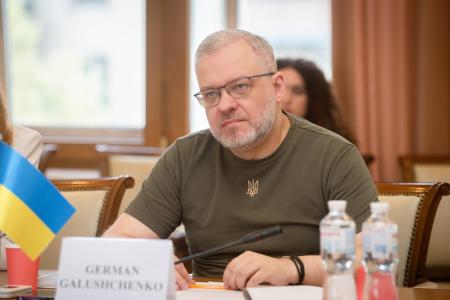 Обладнання для розподіленої генерації та співпраця у сфері ВДЕ: домовленості міністрів Германа Галущенка та Йохана Форсселла 