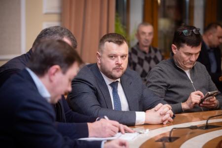 У Міненерго сформували кроки для безперебійного постачання пального в умовах військових ризиків 