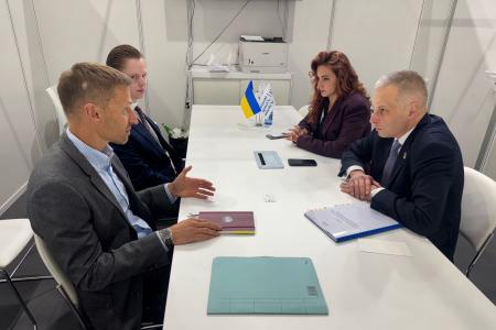 Залучення інвестицій для відбудови енергосектору: результати другого дня ReBuild Ukraine 2025