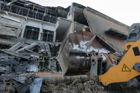 Денис Шмигаль ознайомив Генсека НАТО Марка Рютте з наслідками російської атаки на ТЕЦ у Києві