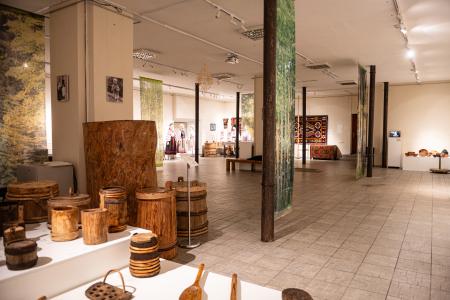 У Музеї Івана Гончара відкрились виставки про Чорнобильську зону відчуження після аварії і спадщину Полісся