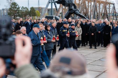Денис Шмигаль: За підсумками «енергетичного Рамштайну» та Чорнобильської конференції досягнуто нових домовленостей щодо підтримки енергетики та ядерної безпеки