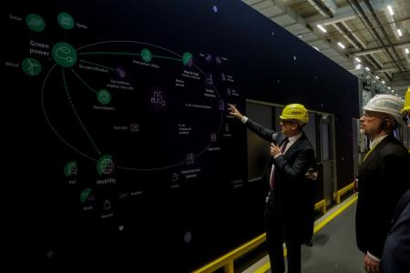 Денис Шмигаль відвідав виробничі потужності Siemens Energy у Берліні