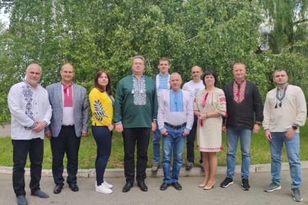 Сьогодні українці по всьому світу одягають вишиванку – символ нашої ідентичності, сили та єдності