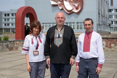 Сьогодні українці по всьому світу одягають вишиванку – символ нашої ідентичності, сили та єдності
