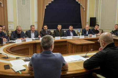 Денис Шмигаль доручив енергетичним компаніям опрацювати механізми стабільного постачання державного вугілля для ТЕС