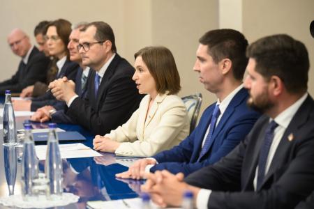 Денис Шмигаль взяв участь в урочистостях з нагоди Дня незалежності Молдови
