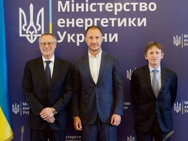 Заступник міністра енергетики України з питань європейської інтеграції Ярослав Демченков провів зустріч з Надзвичайним та Повноважним Послом Італії в Україні П’єром Франческо Дзадзо і президентом Загальної конфедерації італійської промисловості Конфіндустріа Карло Бономі.