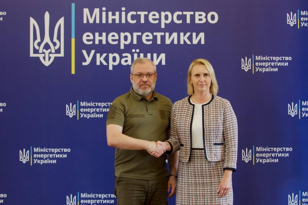 Герман Галущенко і посол США в Україні Бріджит Брінк обговорили масштабну ремонту кампанію в енергетиці та посилення стійкості енергосистеми